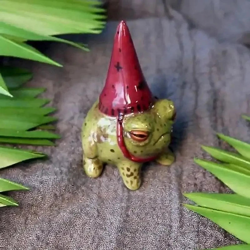 Cute Frog Garden Statue with Witch Hat - Hand-Painted Resin Outdoor Decor