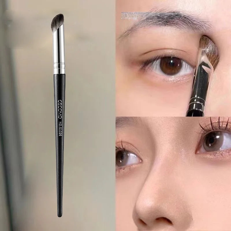 Concealer Makeup Brush - Soft Fluffy Precision Smudge Tool for Acne & Dark Circles