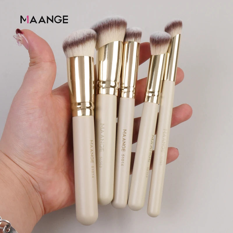 5-Piece Makeup Brush Set with Blush, Foundation & Contour Brushes - Portable Travel Kit