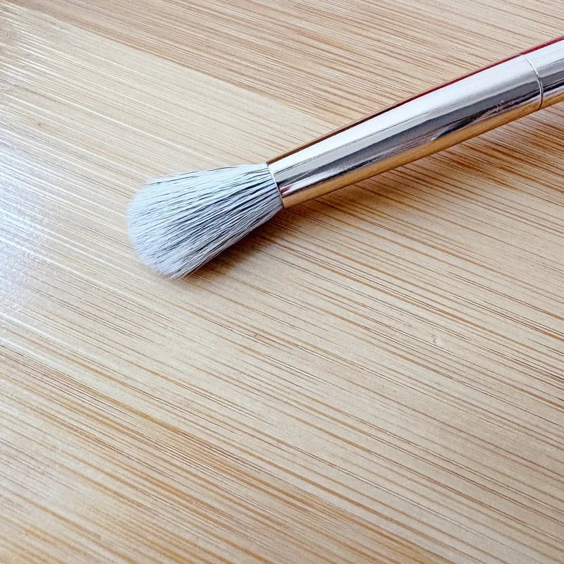 Dual Ended Eyeshadow Brush for Precise Blending and Application – Cream & Powder Makeup Tool