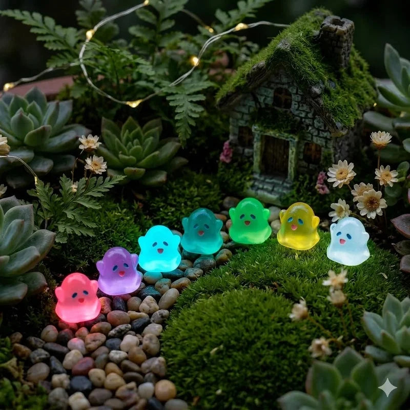 Glow in Dark Resin Ghost Figurines Set for Fairy Garden Micro Landscape Halloween Decor - 10/30/50pcs