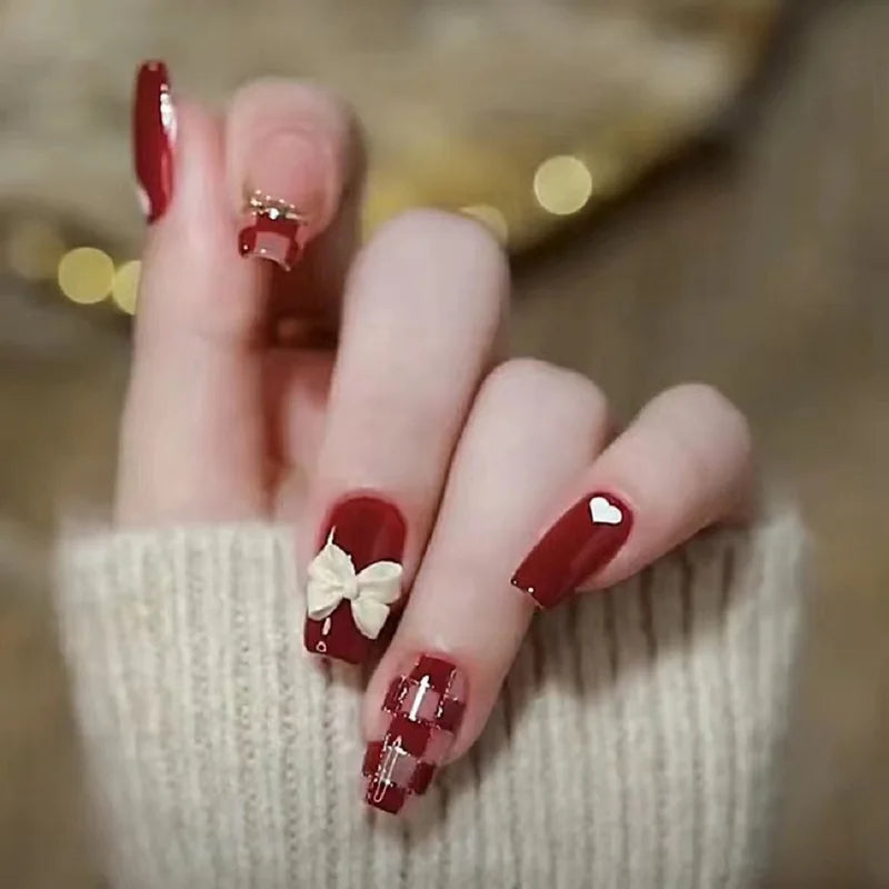24PCS Red Bow Gold Powder Checkerboard Fake Nails Set