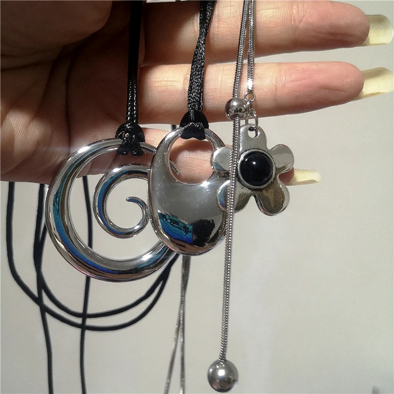 Adjustable Metal Spiral Vortex Necklace with Flower Pendant for Women Jewelry