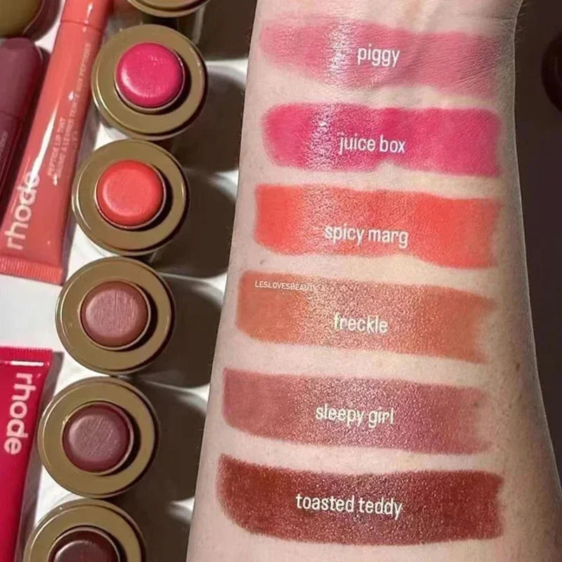 Waterproof Blusher Stick - Non-Fading Pocket Makeup with Spicy Banana Peel Model