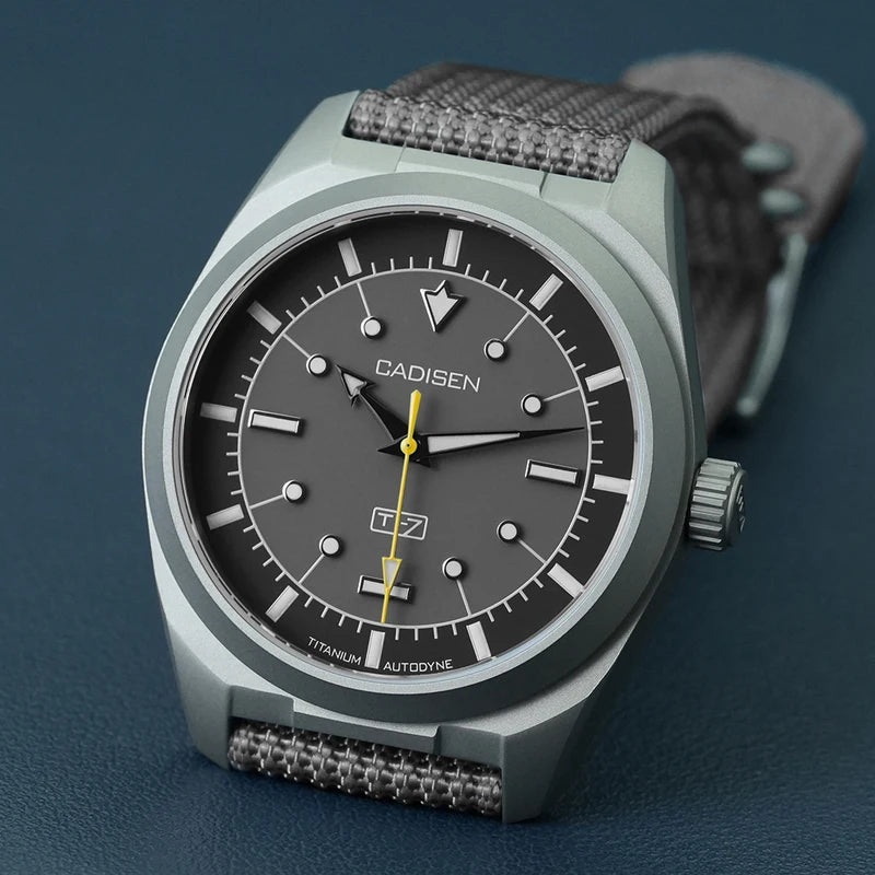 Titanium Automatic Mechanical Watch with Enamel Dial and Sapphire Crystal - MIYOTA 8215 Movement