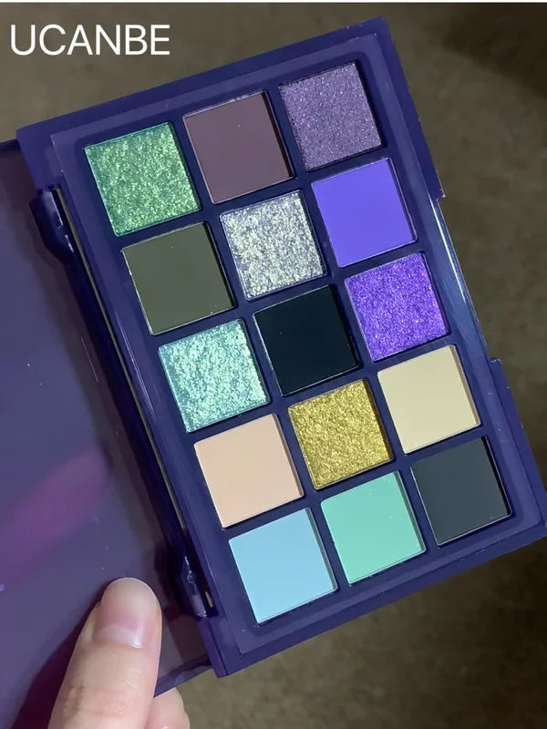 15 Shades Eyeshadow Palette - Purple Chameleon Glitter Matte Eye Makeup