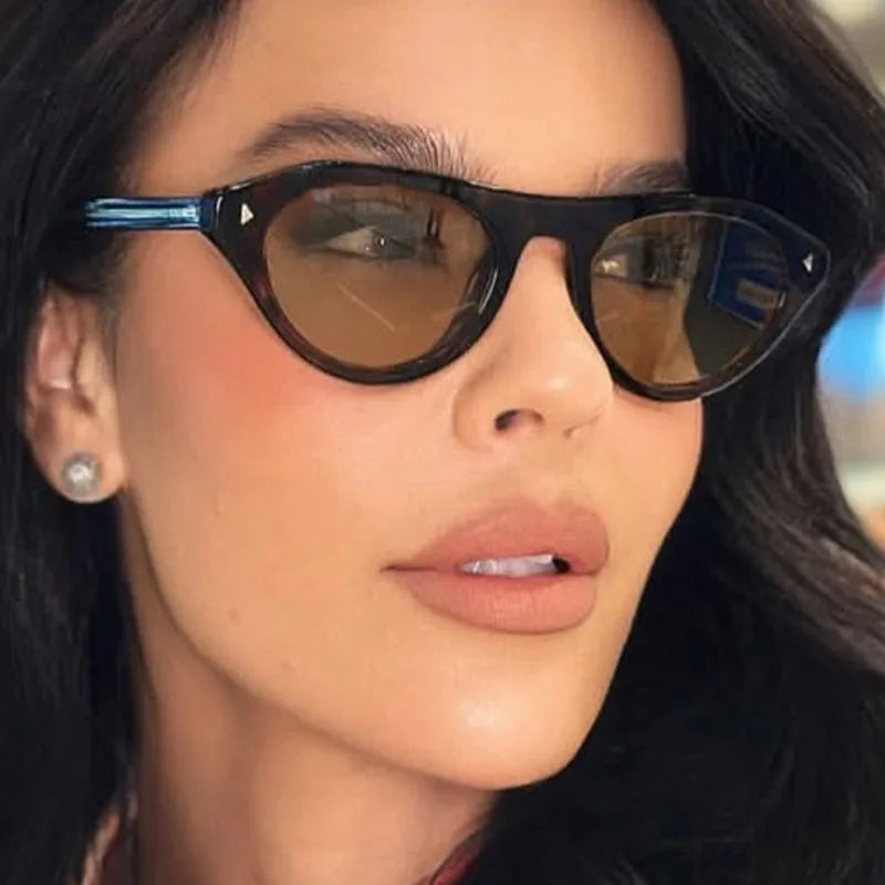 Fashion Triangle Cat Eye Sunglasses for Women Men Small Frame UV400 Gradient Retro