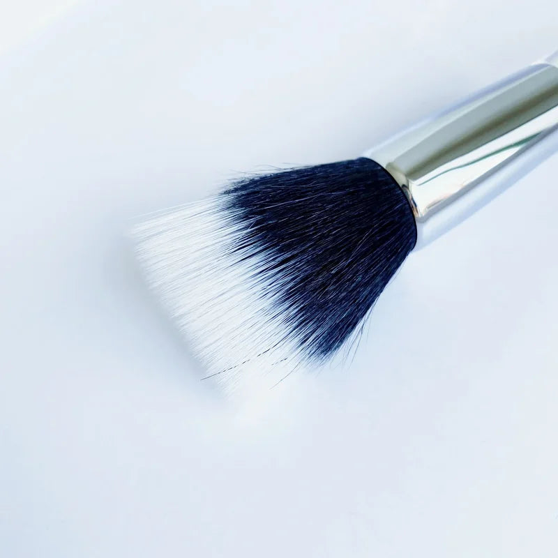 Dual-Fibre Face Foundation Blush Makeup Brush - Sheer Application Tool