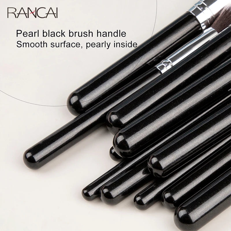 40-Piece Makeup Brush Set with Synthetic Bristles - Professional Quality