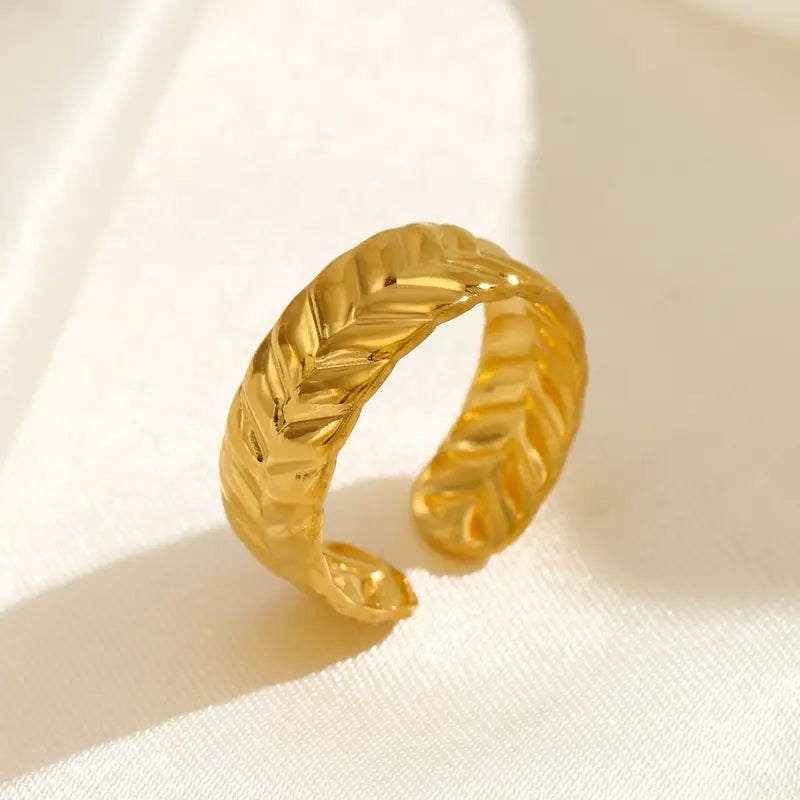 Luxury Stainless Steel Rings for Women and Men - Wedding, Fashion, Gift Set