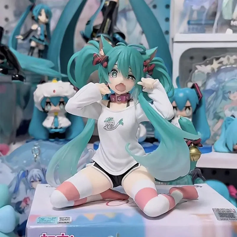 Hatsune Miku Action Figure 11cm Anime Toy with Multiple Colors