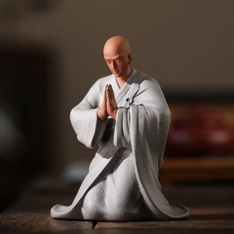 Chinese Style Sand Kneel Pray Buddha Statue Home Decor Zen Temple Ornament