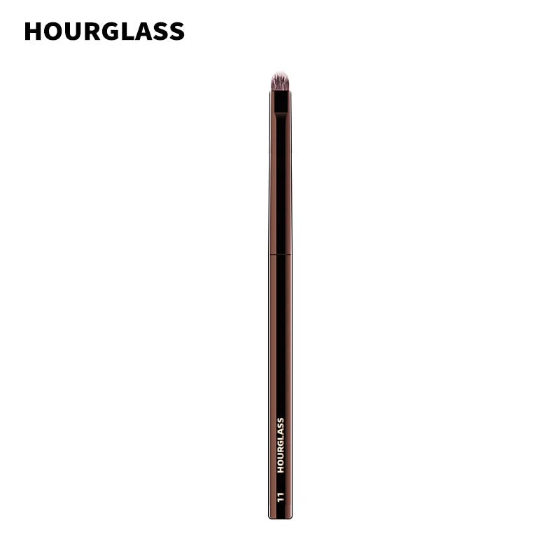 Eye Makeup Brush No.11 Eyetail Smudge Brush - Soft Skin-Friendly Fiber Hair