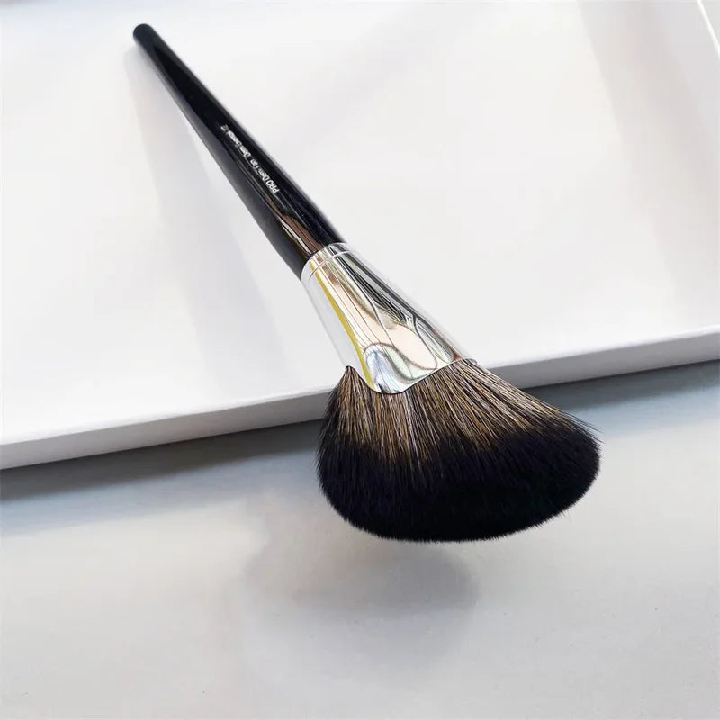 Pro Demi Fan Brush 72 Featherweight Soft Bristle Powder Makeup Brush
