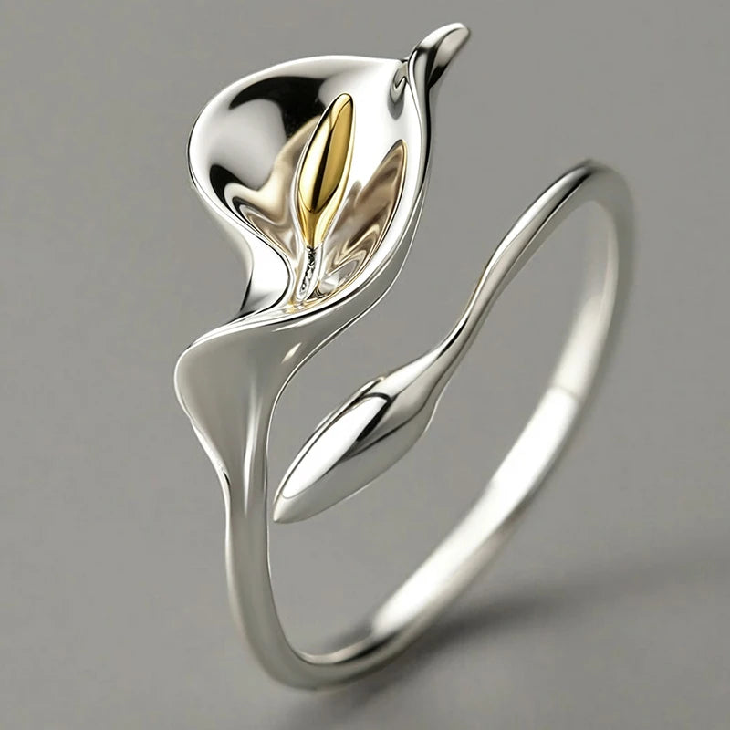 Adjustable Calla Lily Floral Ring for Women - Elegant Statement Jewelry