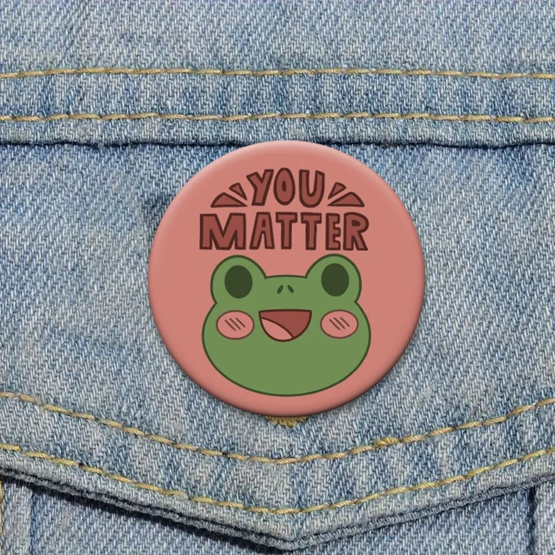 Creative Smiling Face Lapel Pins with Animal Designs - Exquisite Brooches for Clothing and Accessories