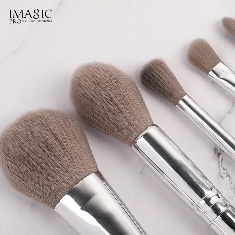 Professional Makeup Brush Set 13 Pcs - Foundation, Blush, Eyeshadow & Lip Tools