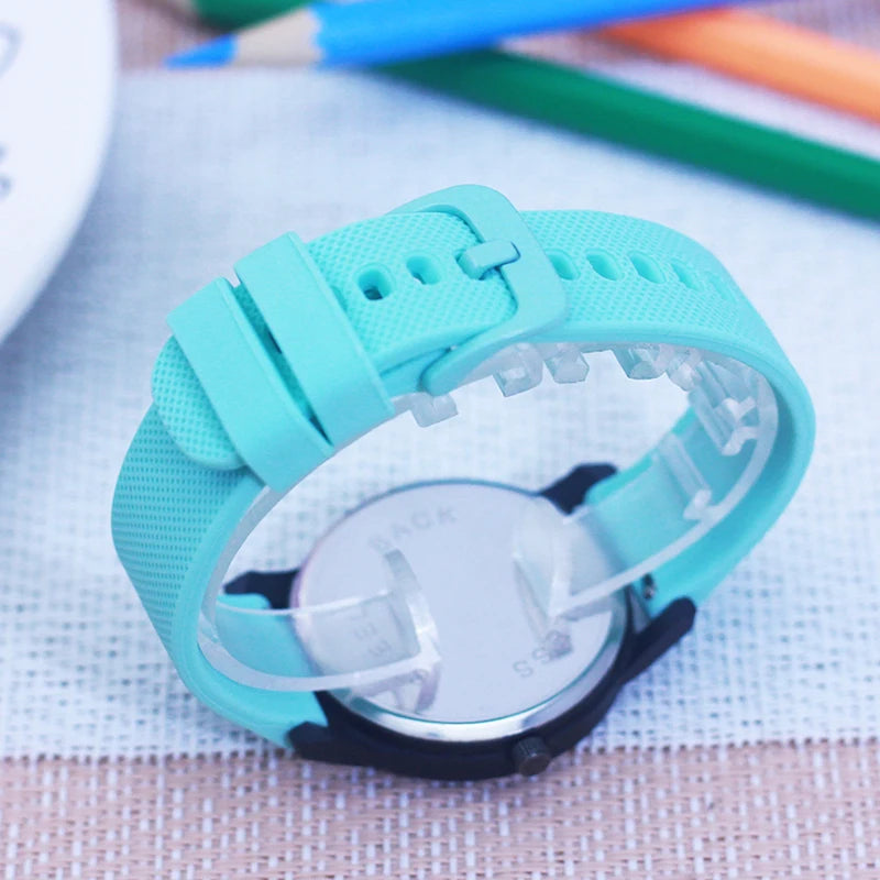 Children's Luminous Sports Watch with Silicone Strap - Waterproof Quartz Wristwatch
