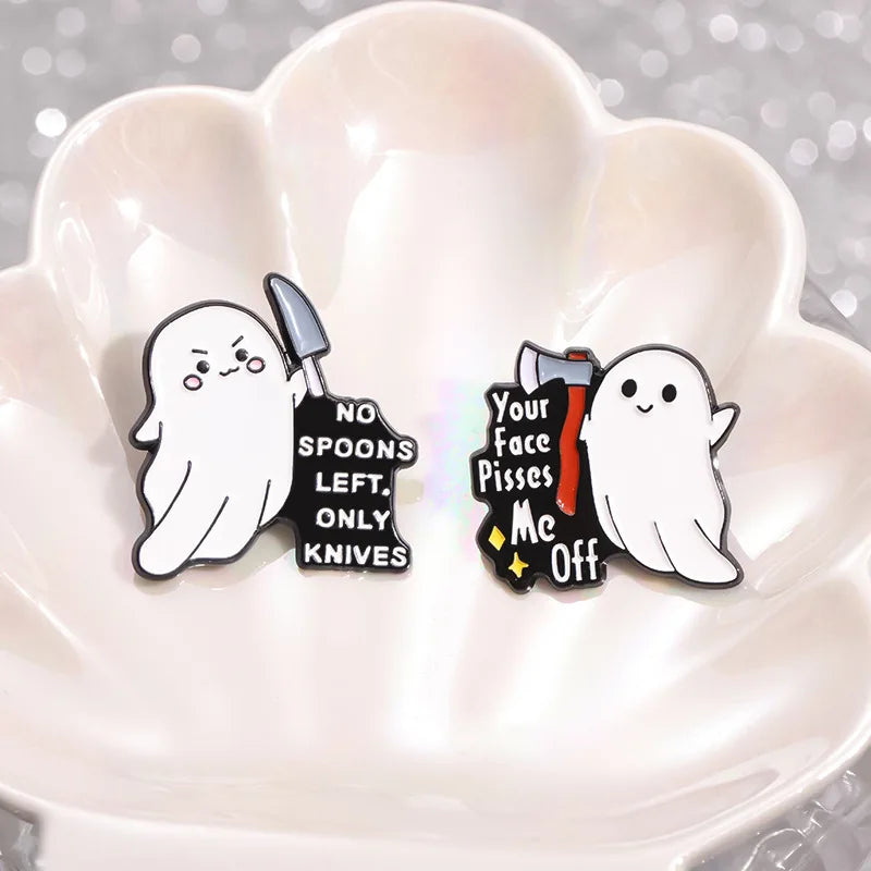 Halloween Skull Brooch Pin Set with Spooky Heart Couple Design Jewelry Gift
