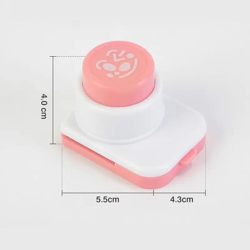 Seaweed Nori Punch Cutter for Rice Balls - Cartoon Smile Face Sushi Mold