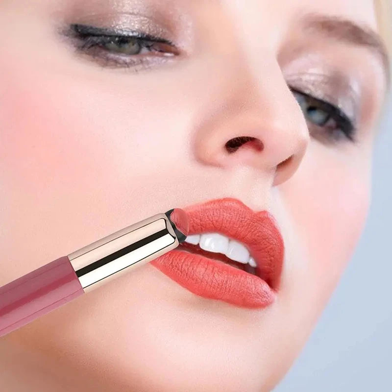 Silicone Lip Brush with Cover - Soft Concealer Lipstick Makeup Tool