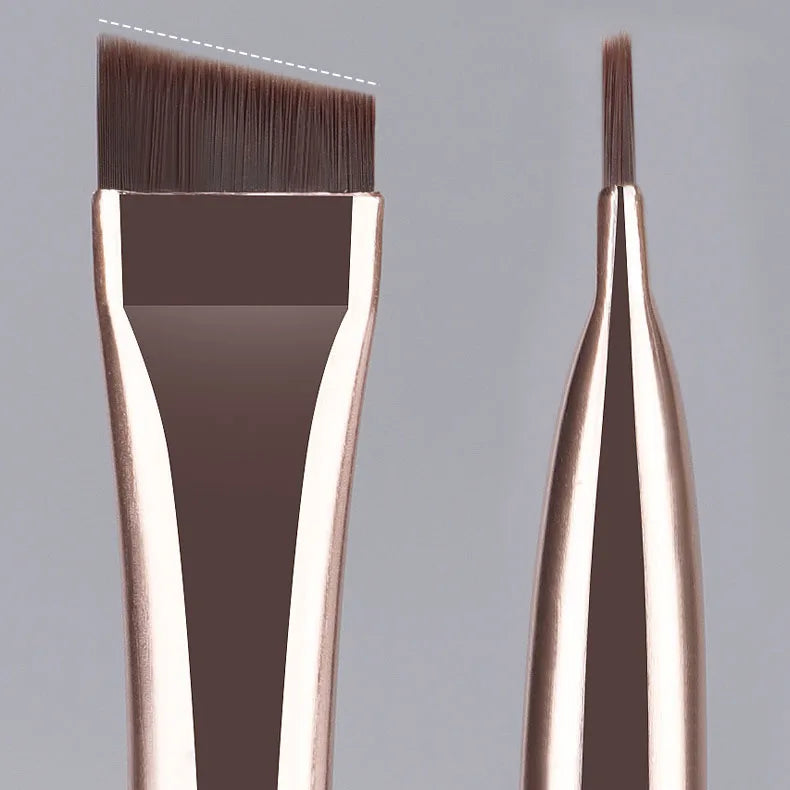 Set of 3 Makeup Brushes for Eyeliner and Eyebrow Contouring - Portable Flat Fine Detailing Tools