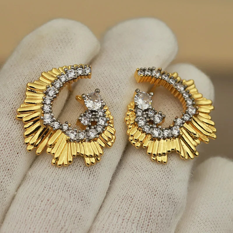 Irregular Heart Stud Earrings for Women - Zirconia Hollow Jewelry