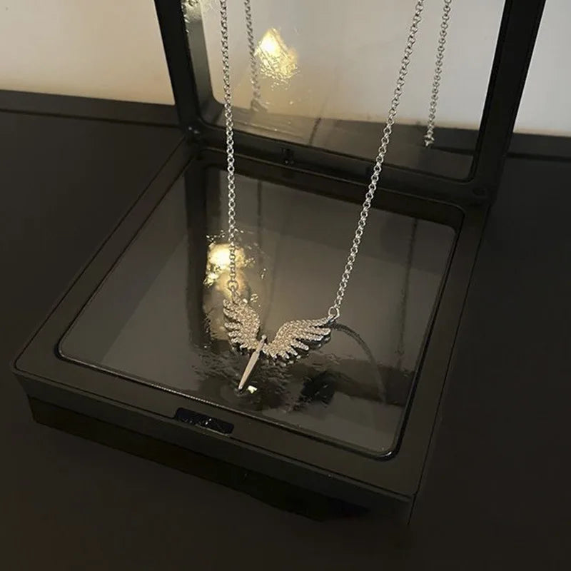 Creative Angel Wings Pendant Necklace Jewelry All-Match Clavicle Chain Charm
