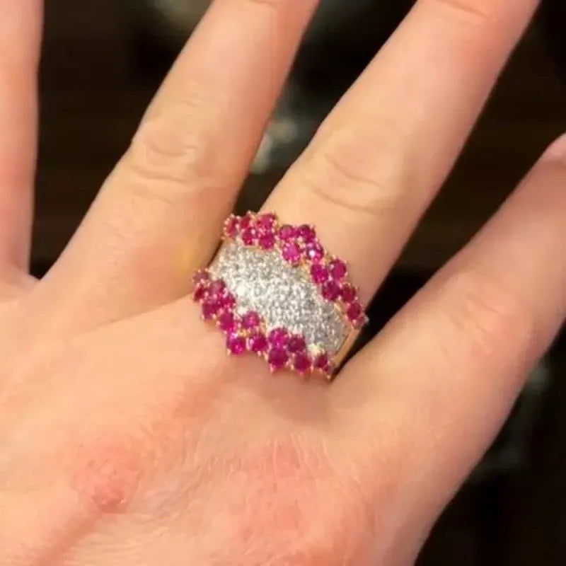 Elegant Vintage Palace Style Women's Ring for Parties & Special Occasions