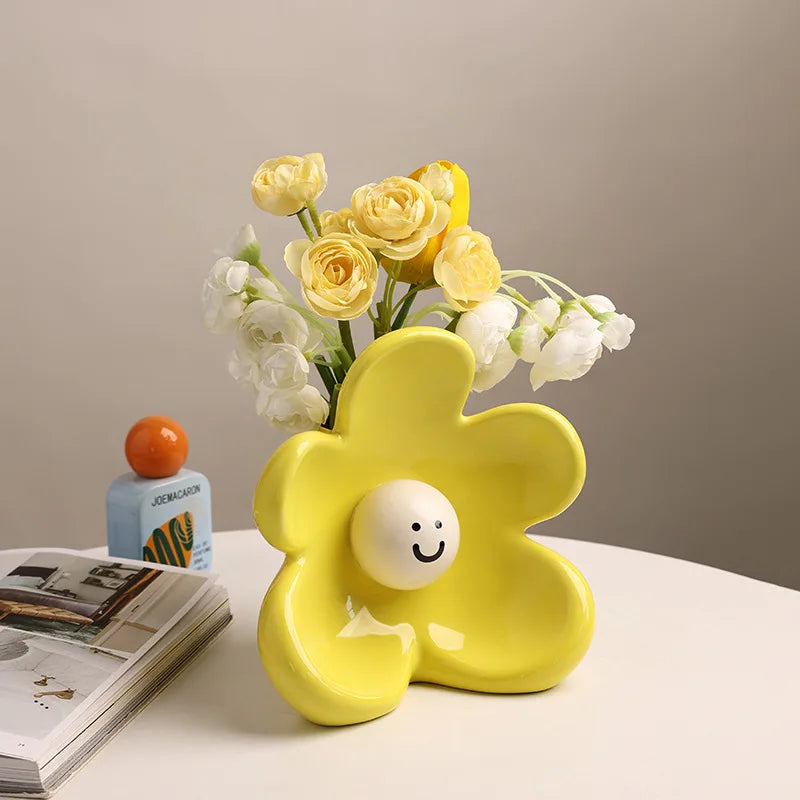 Ceramic Vase with Smiling Face - High-End Home Decor for Flower Arrangements