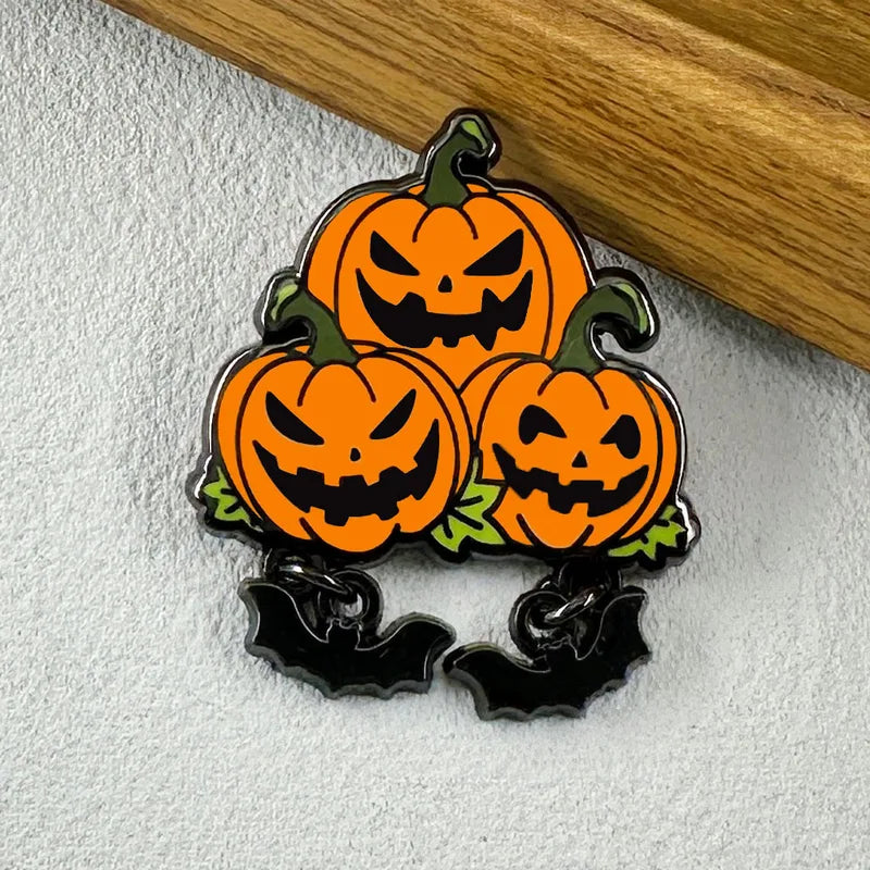 Halloween Jack-o'-Lantern Brooch with Bat Pendant - Horror Themed Accessories