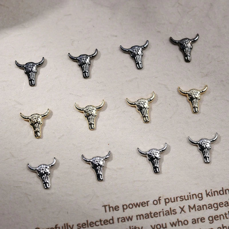 30 Pcs Western Cowboy Nail Charms Halloween Bull Head Nail Art Decorations