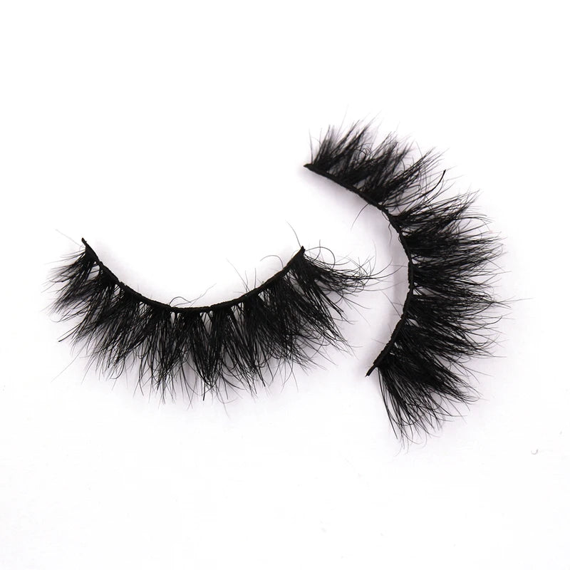 Reusable 3D Mink False Eyelashes - Fluffy Layered Natural Look