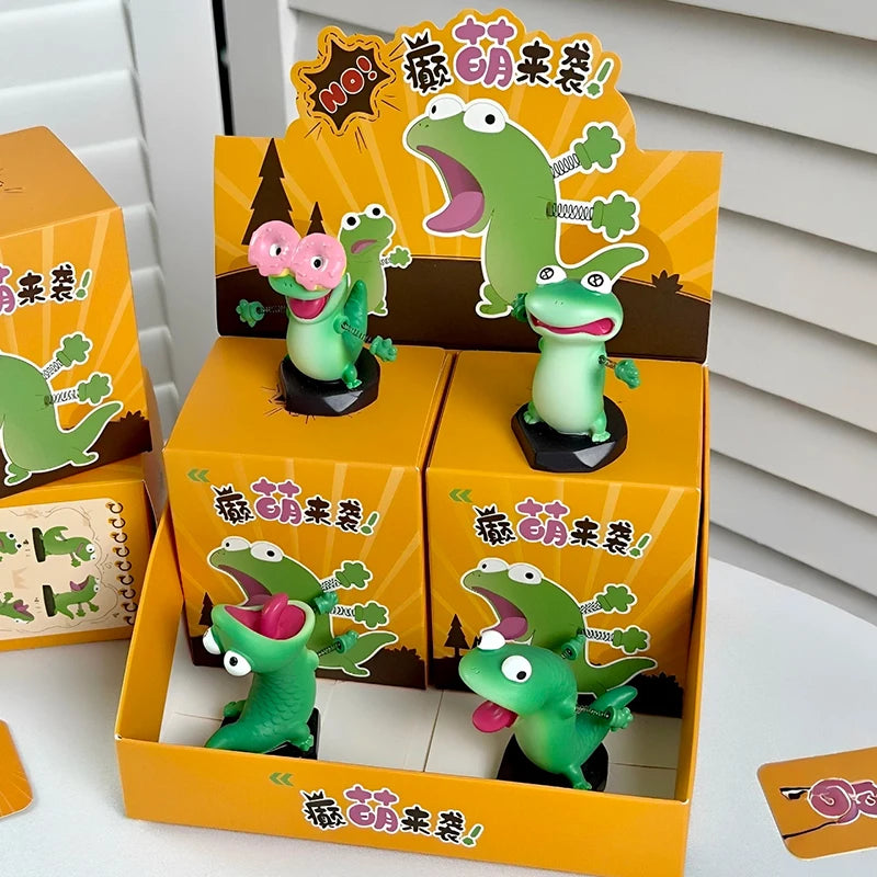 Lizard Ornament Keychain - Cute Resin Desk Accessory & Party Gift