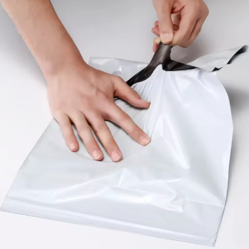 Self-Adhesive Waterproof Courier Bags for Express Delivery - Plastic Mail Envelopes