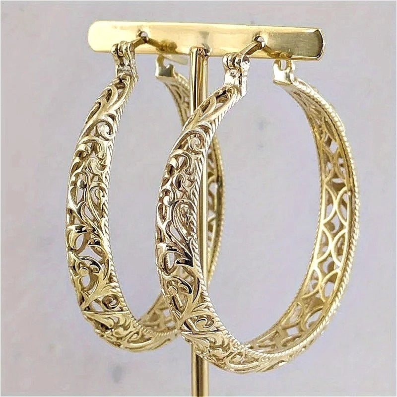 Vintage Hollow Hoop Earrings for Women Jewelry Accessory