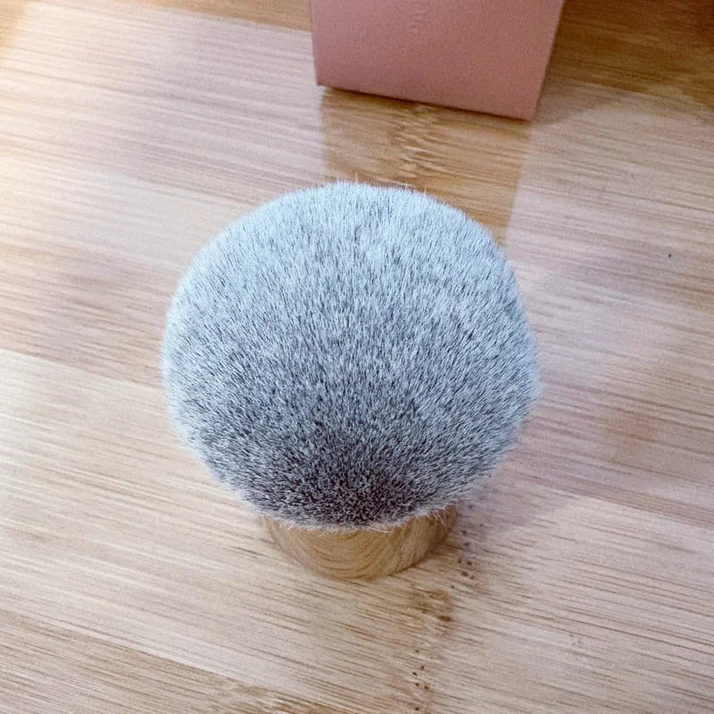 Large Kabuki Body Brush for Bronzer & Shimmer Makeup Application