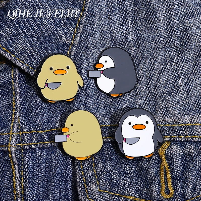 Cute Penguin Enamel Pin Badge Animal Brooch Jewelry for Women Gift Wholesale