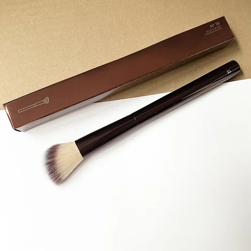 Angled Blush Brush No.15 - Contour Makeup Brush with Synthetic Hair & Metal Handle