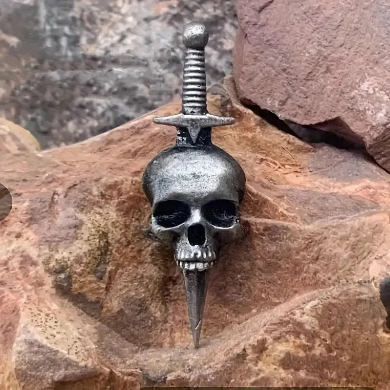 Halloween Punk Skeleton Cross Swords Brooches Skull Badge Jewelry Accessories