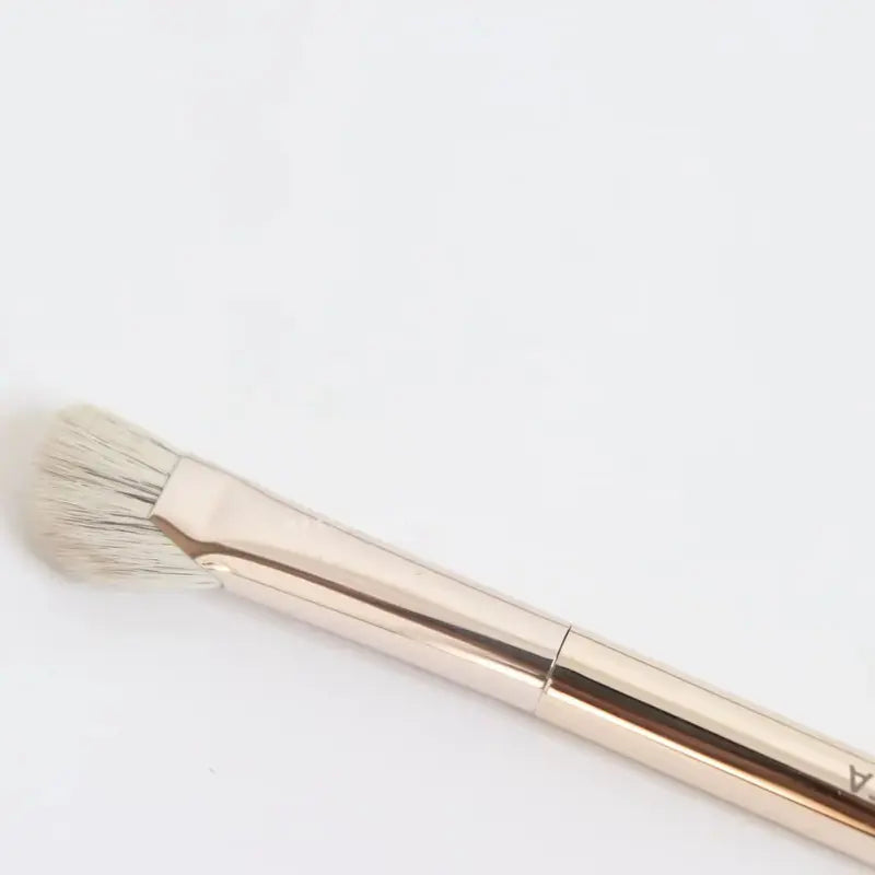 Dual-Ended Facial Nose Sculpting Brush for Blending and Blurring - Precision Makeup Tool