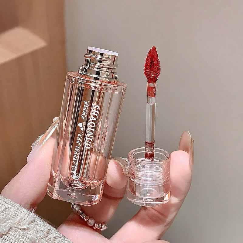 Long Lasting Hydrating Lip Gloss with Mirror Shine Finish - Vibrant Colors