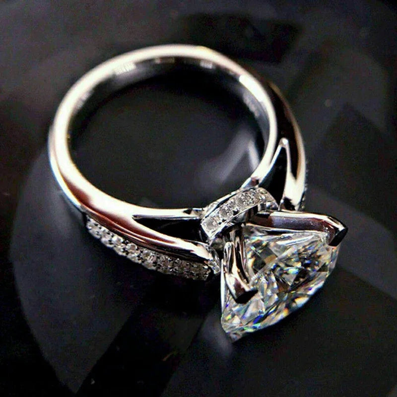 Classic Engagement Ring for Women Cubic Zirconia Proposal Jewelry with Multiple Sizes