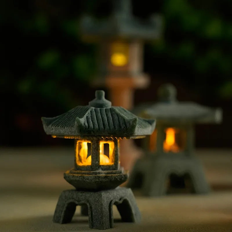 Mini Pagoda Lantern Garden Decor for Zen Yard and Aquarium