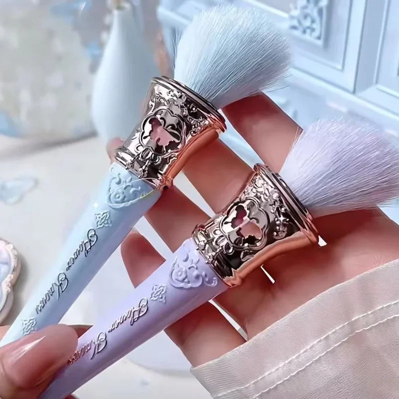 Fluffy Makeup Brush Set - Wool & Fiber Blush Brushes with Starry Sky Design