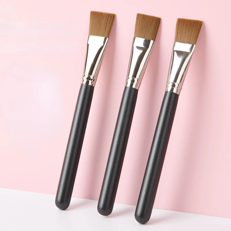 Professional Wooden Handle Foundation Brush for Makeup & Facial Masks - Soft Cosmetic Tool