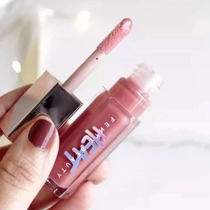 Multicolor Lip Gloss with Glitter Shine and Lip Plumper for Beginners - Liquid Makeup