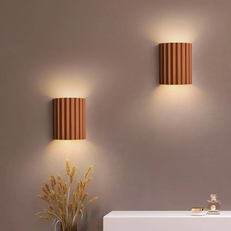 Resin Striped Wall Lamp for Indoor Home Decor - Living Room & Corridor Sconce