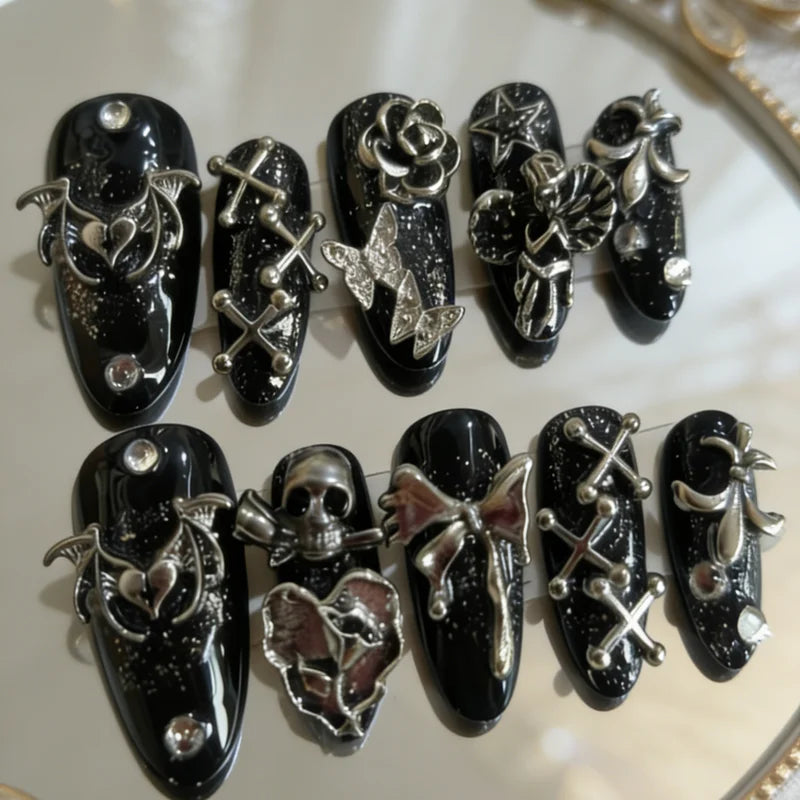 10 Pieces of Fake Almond-Shaped Nail Set - Gothic Wings & Roses