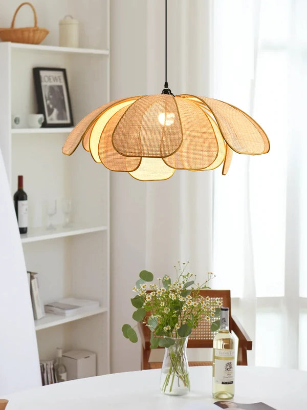Retro Hand-Woven Rattan Petal Chandelier for Dining & Bedroom - Artistic Lighting Fixture